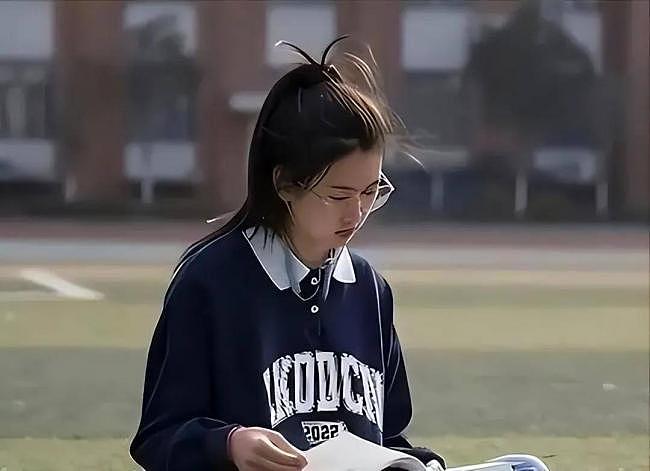 从工厂女工到世界冠军,中国00后女孩逆袭成人生赢家 - 3
