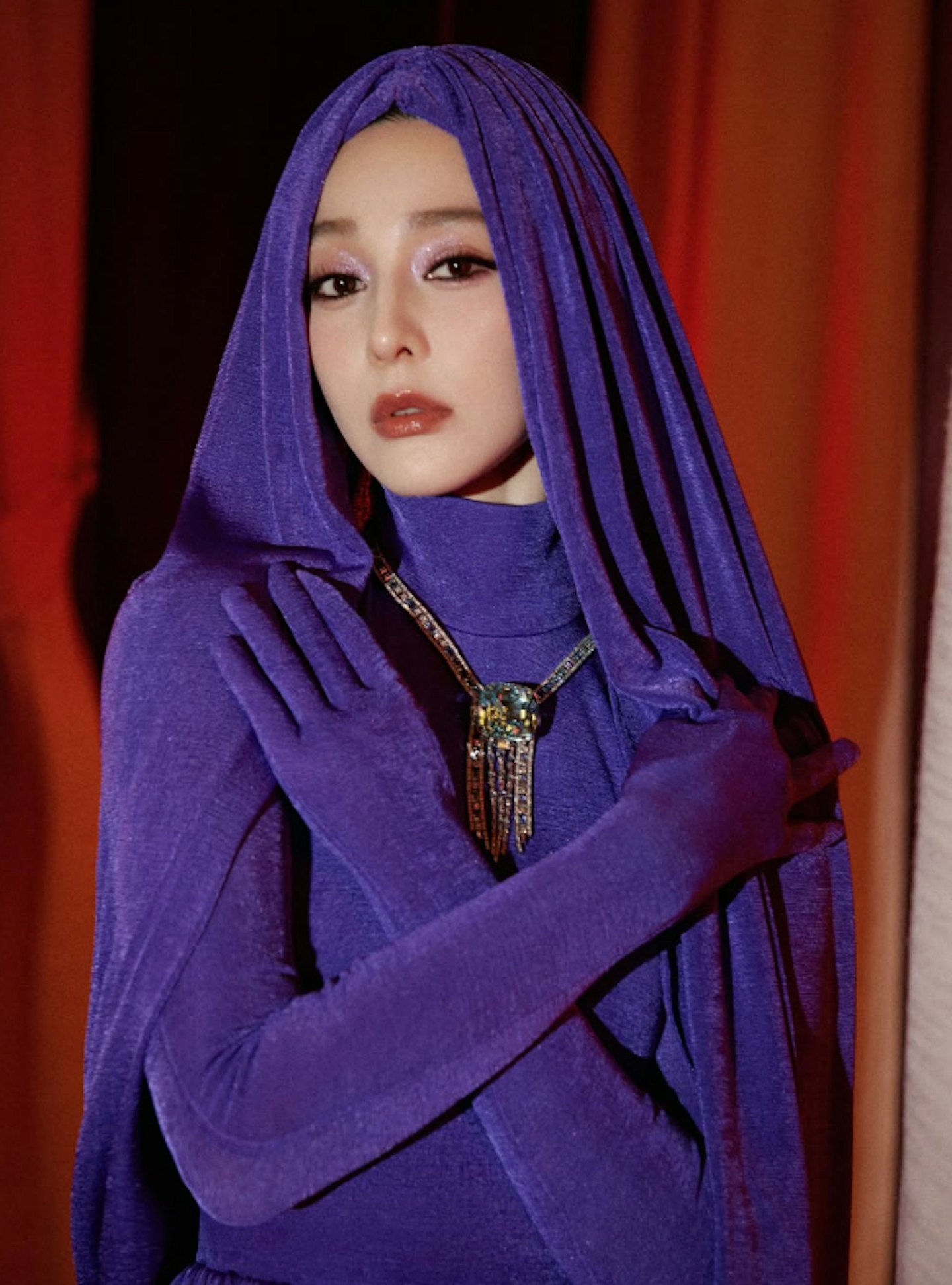 范冰冰与Cardi B巴黎时装周同框,网民神留言 - 5