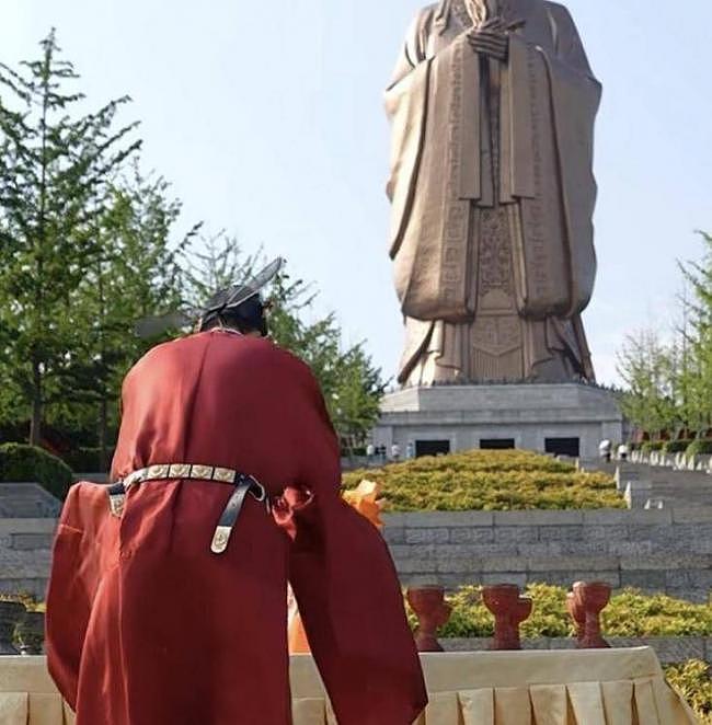 还能撑几年?张雪峰走了,峰学蔚来现状曝光(组图) - 19