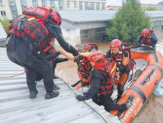 北京暴雨持续40小时！73家养老院关停，全部老人转移（组图） - 10