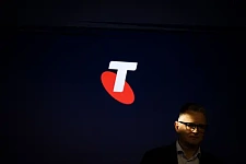 断网、降级、星链夹击：Telstra的高价还能撑多久？