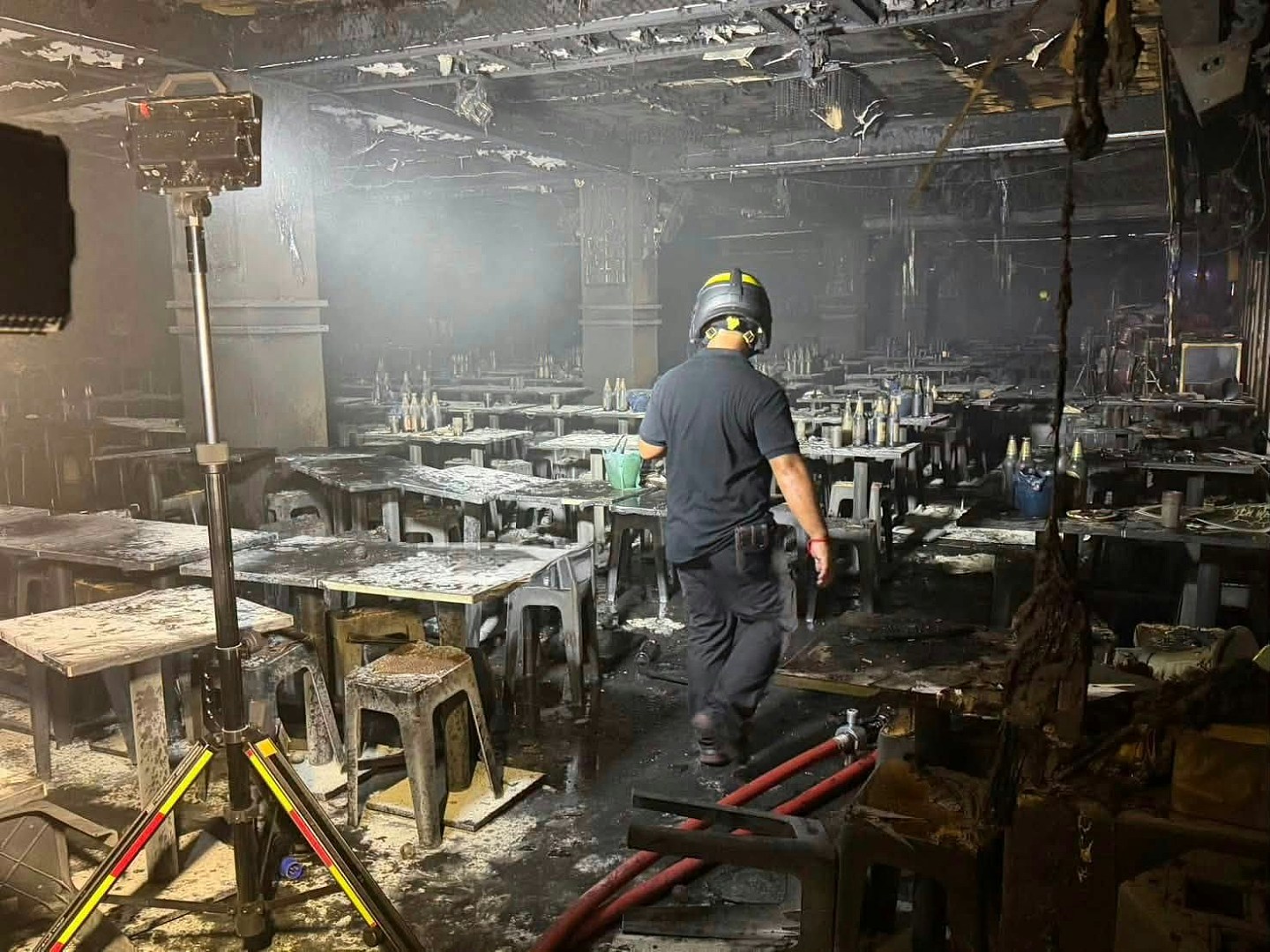曼谷酒吧深夜大火致27死63伤，多人困厕遇难，总理下令严查（组图） - 3