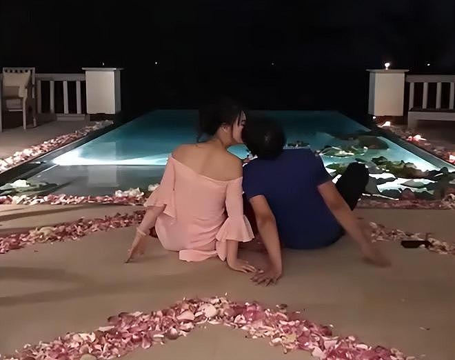 里子面子都没了!7年败光2亿的邹市明,被妻子撕下了仅剩的体面(组图) - 11