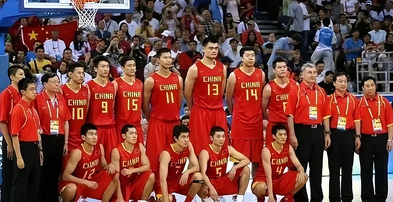 毁掉王治郅,逼姚明退役,他令中国篮球倒退了20年? - 7