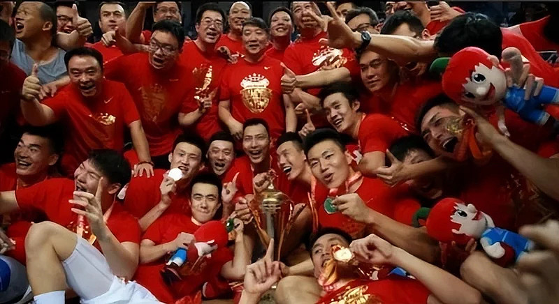 毁掉王治郅,逼姚明退役,他令中国篮球倒退了20年? - 9