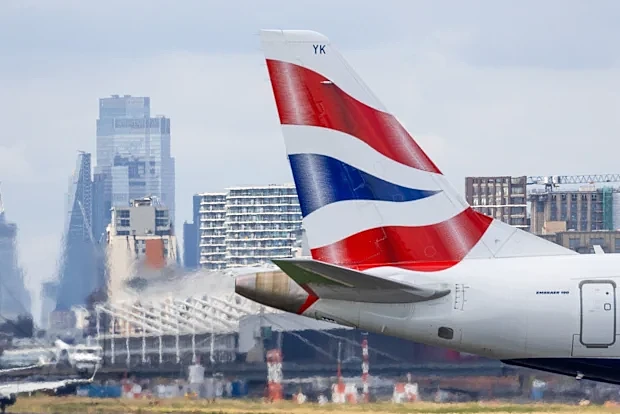 澳洲知名旅行公司濒临破产，英国政府拒绝18个月还款方案 - 1