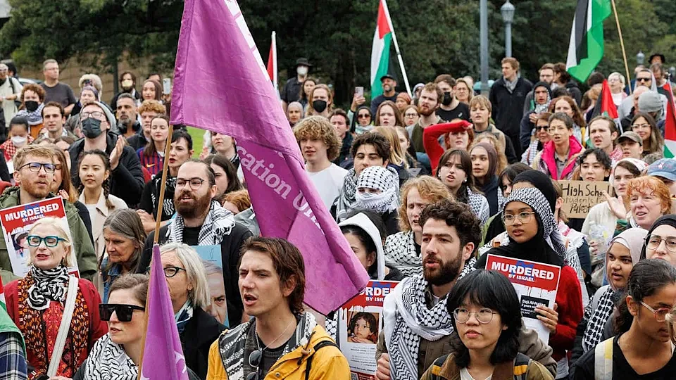 悉尼大学爆游行示威!亲巴亲以抗议者对峙,安保组人墙隔离(组图) - 1