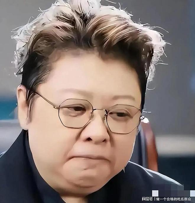 演都不演了!向太母子阴阳周星驰,还把韩红拖下水,洪金宝没说错 - 10