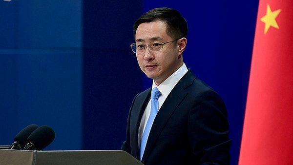 美收紧中国记者签证限90天，外交部促立即撤回 - 3