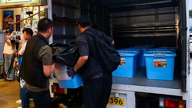 香港“禁书时代”:国安法生效后,那些被下架、点名与检走的书 - 2
