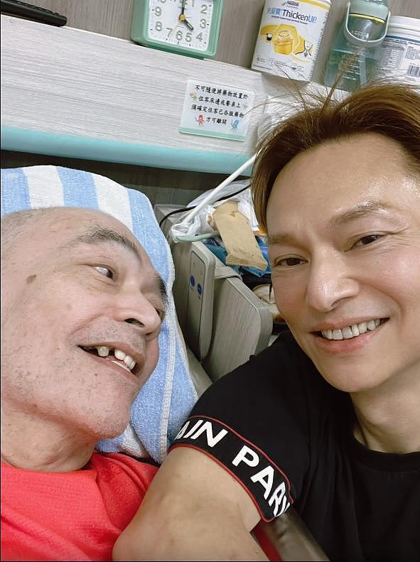 香港知名歌手惨遭养老院虐待!一年半不给洗澡,褥疮恶化,身心受创(组图) - 8