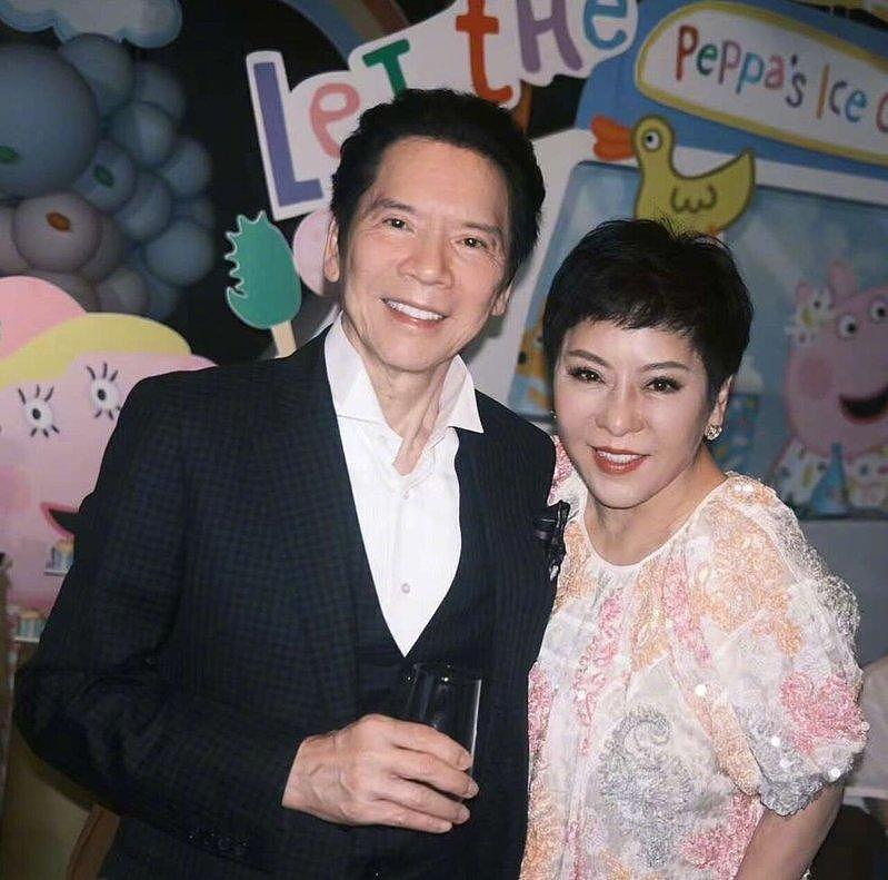 向佐喊别看《功夫女足》，扯出周星驰、向家30年前旧怨（组图） - 1
