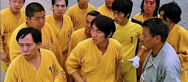 吃相太难看!周星驰砸3亿的电影上映不到1天,令人恶心一幕上演(组图) - 13