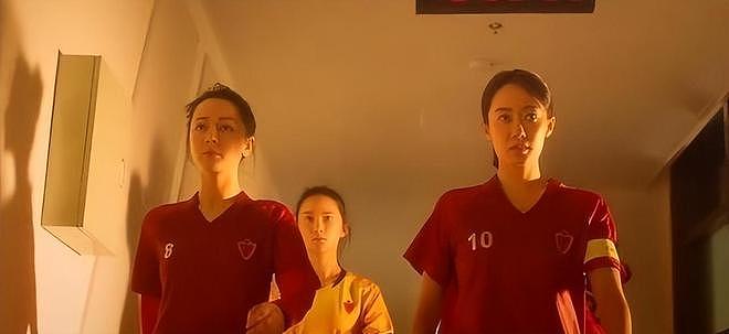 吃相太难看!周星驰砸3亿的电影上映不到1天,令人恶心一幕上演(组图) - 16