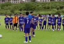 终身禁足的申思，为什么能站在青训场上扇孩子的脸