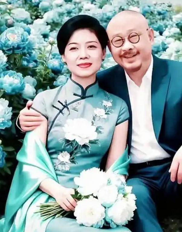 抛下40天女儿与人私奔,刀郎前妻见夫爆红找上门(组图) - 10