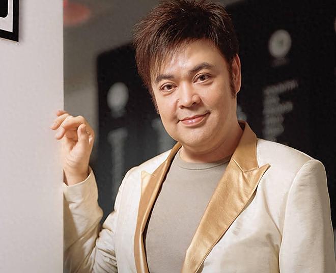 香港知名歌手提前安排后事,积蓄所剩无几,养老院一年半没给洗澡 - 1