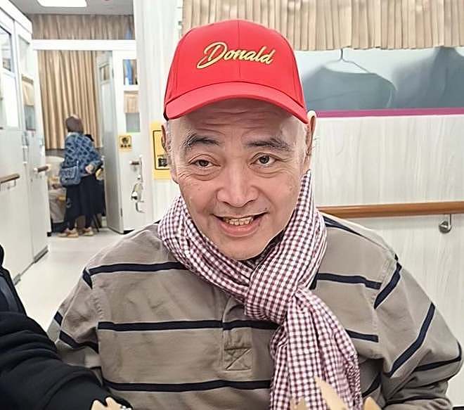 香港知名歌手提前安排后事,积蓄所剩无几,养老院一年半没给洗澡 - 7