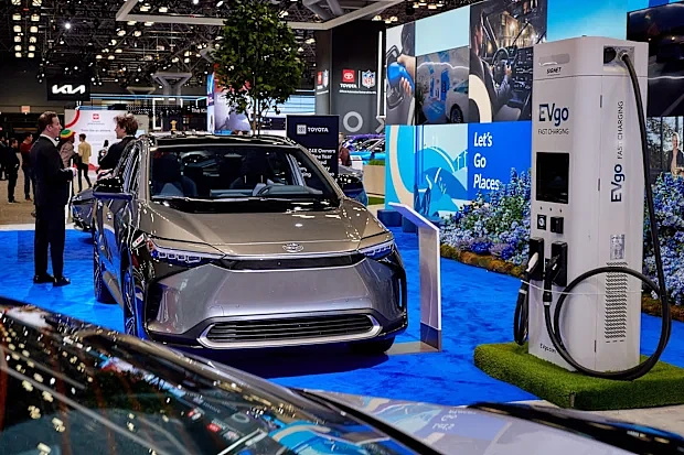 Toyota急谋遏制BYD澳洲市场攻势,专家直言:太迟了... - 1