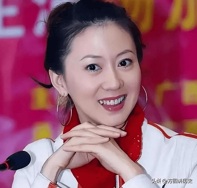 49岁仍单身!曾因“全裸写真”遭全网唾骂,现在她活成了这样! - 4