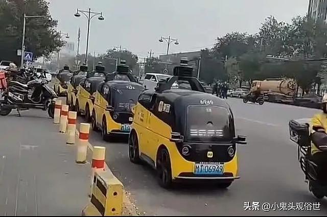 深圳无人车全面上岗!网约车司机日入腰斩,被迫躲着铁疙瘩跑夜班(组图) - 1