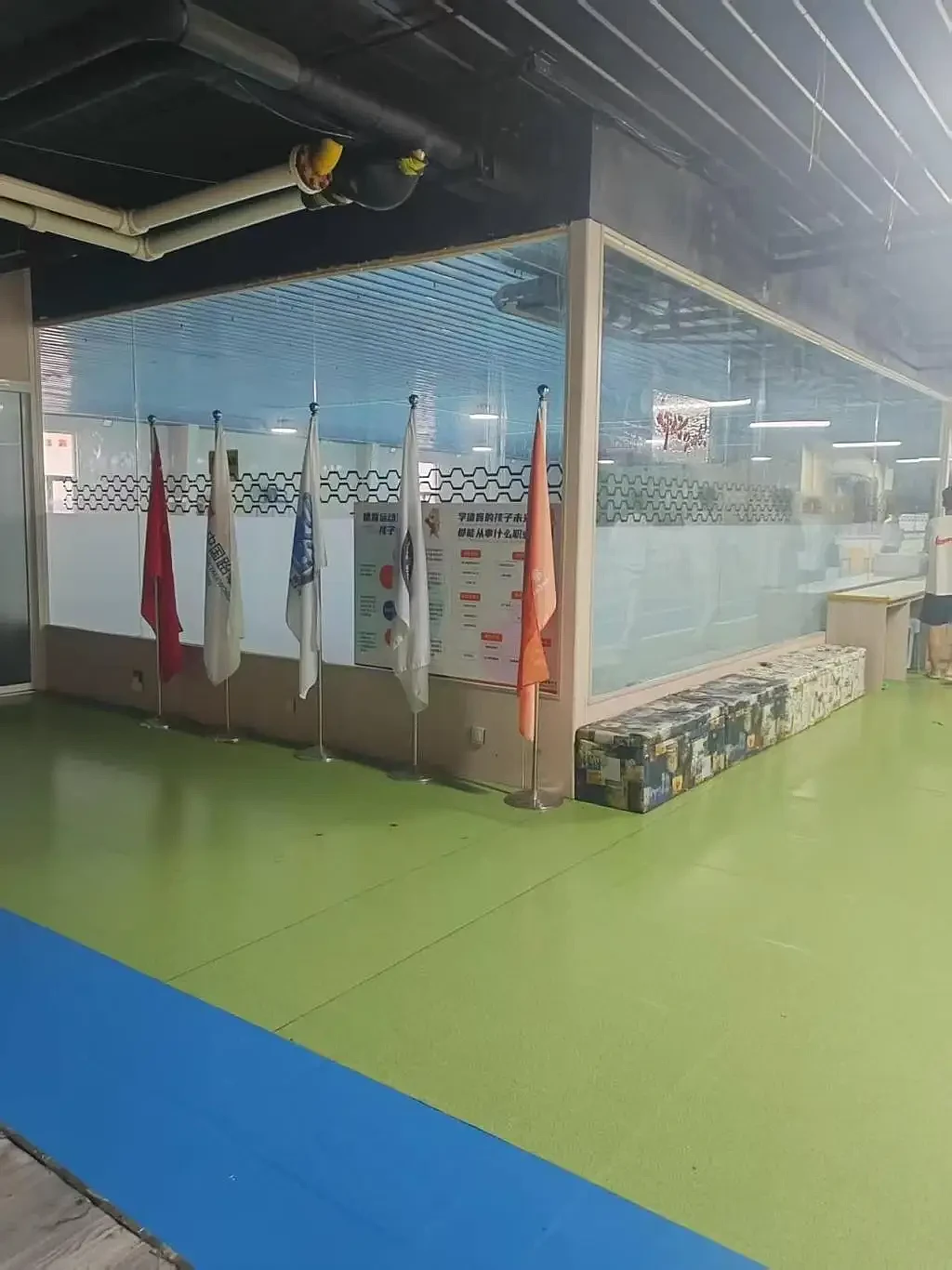 河北高碑店一11岁男孩被泳池排水口吸住溺亡 - 1