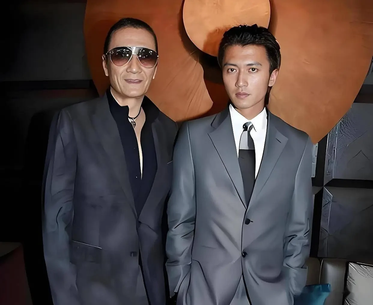 谢贤走了,7位艺人发文悼念,但第一个发声的人... - 8