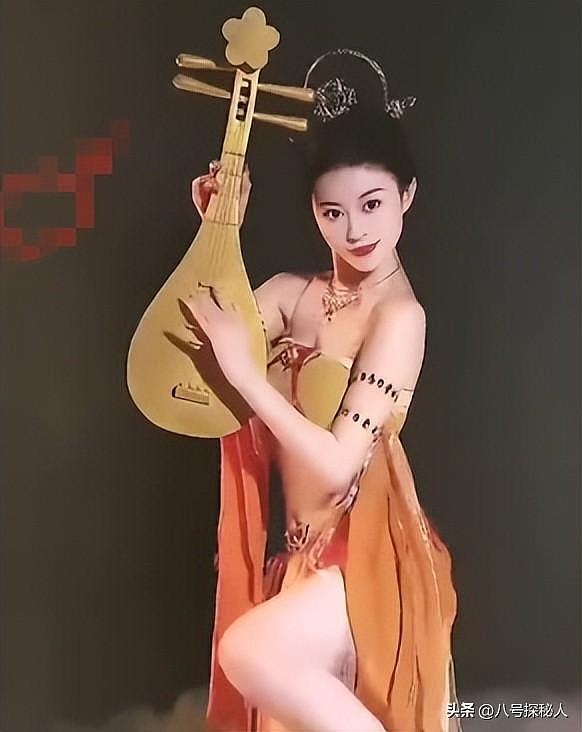 恒大歌舞团长白珊珊,在许家印被抓后,她低调嫁给了这个男人 - 6