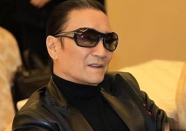 瞒不住了,谢贤死因曝光,港媒曝他火葬内幕,难怪狄波拉哭红了眼 - 6