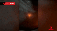 珀斯夫妇经历高空惊魂！飞机连续三次俯冲，乘客以为要坠机（GIF/组图）