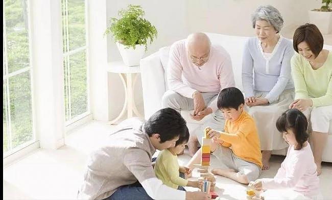 人伦大乱正在发生,家家户户基本都这样(组图) - 9