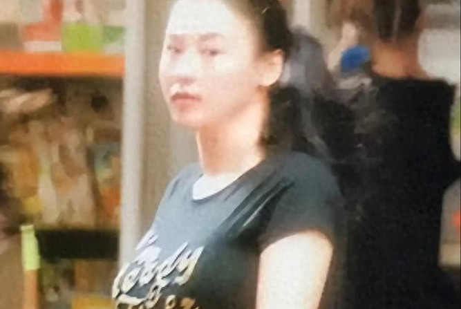 谢贤火葬内幕曝光,两任前妻表态,难怪被怀疑是张柏芝三胎生父 - 1