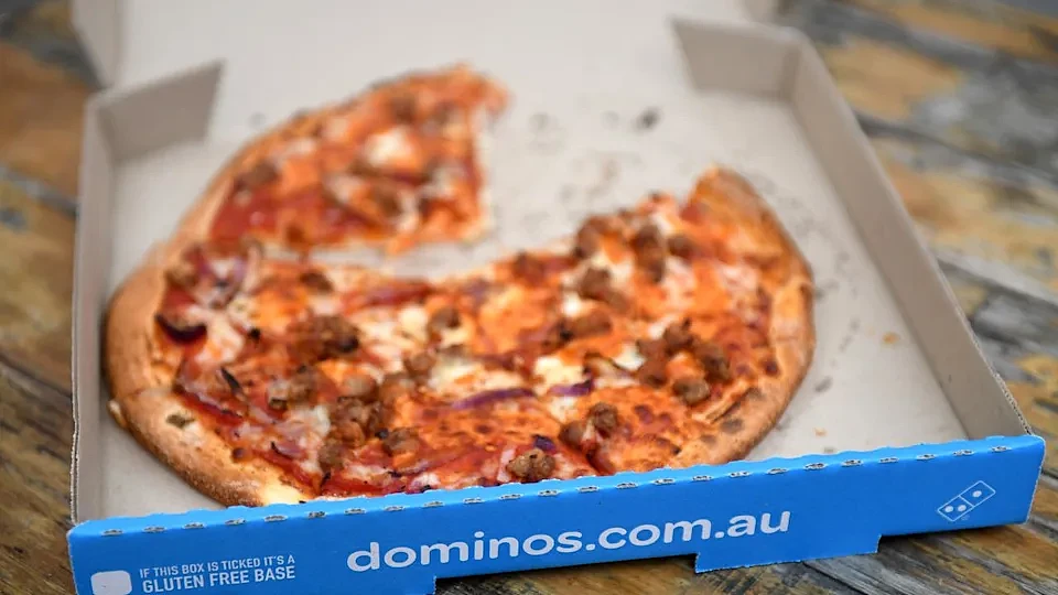 Domino's败诉！实锤多年少付工资，澳洲数千店员工或获大额赔偿 - 2