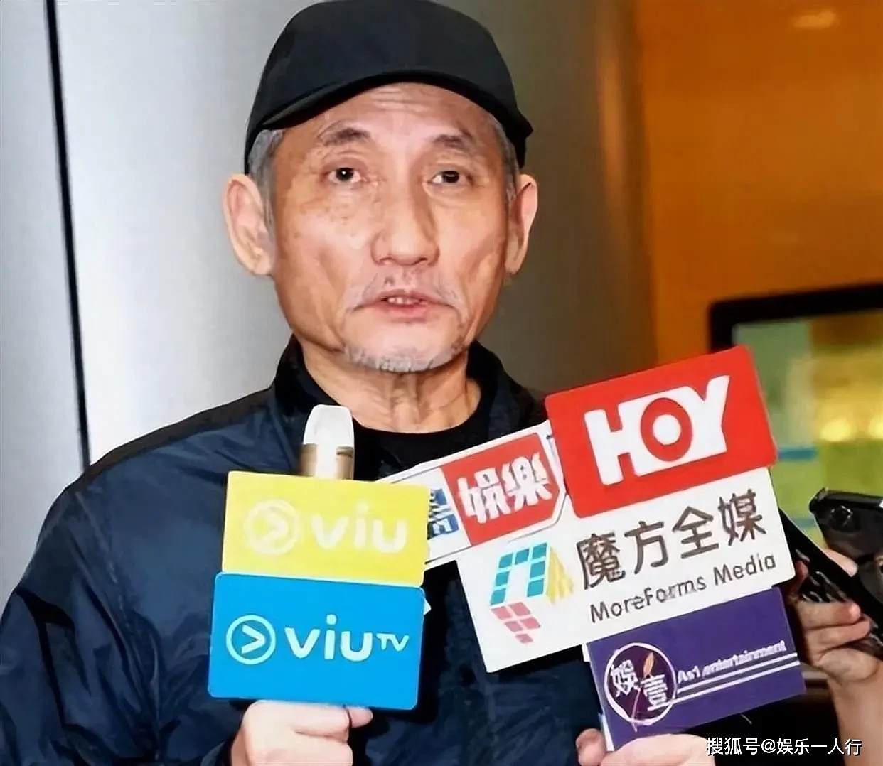 徐克医院守到崩溃痛哭!施南生数亿遗嘱曝光... - 19