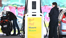 澳油价或再度高于每升$2！经济学家称油价冲击恐非一次性