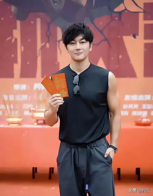 知名演员无戏可拍,在长春景区当NPC,好友已离世自己不敢再硬撑 - 4
