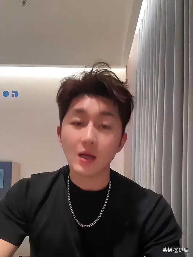 知名演员无戏可拍,在长春景区当NPC,好友已离世自己不敢再硬撑 - 12