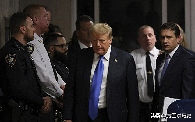 起诉特朗普的成人女星，身材丰腴性感火辣，曾是特朗普多年的情妇 - 5