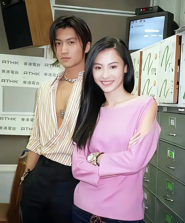 太离谱！张柏芝俩儿子被曝获巨额遗产后，生父不明的三胎承受恶意 - 9