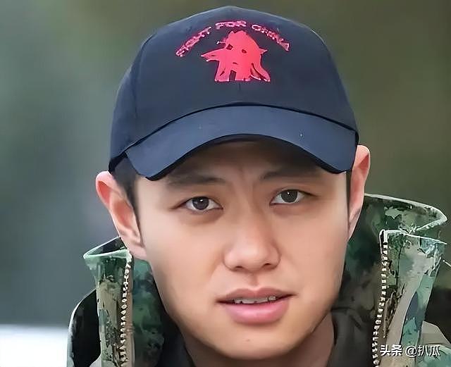41岁赵荀现状:骨盆用3颗钉子挂在腰上,“特种兵爆改成美娇娘” - 21