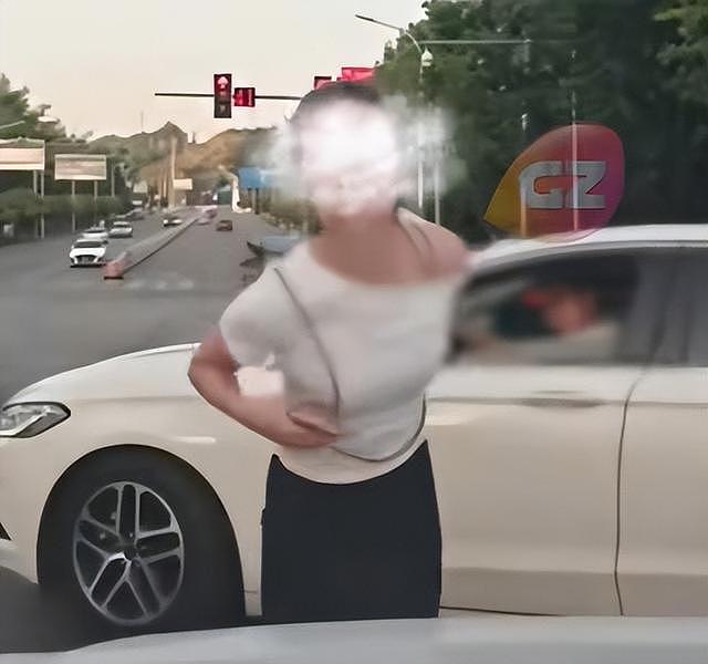 女子加塞吐口水后续，夫妻双双受处罚仅开胃菜，更严重的还在后面 - 3