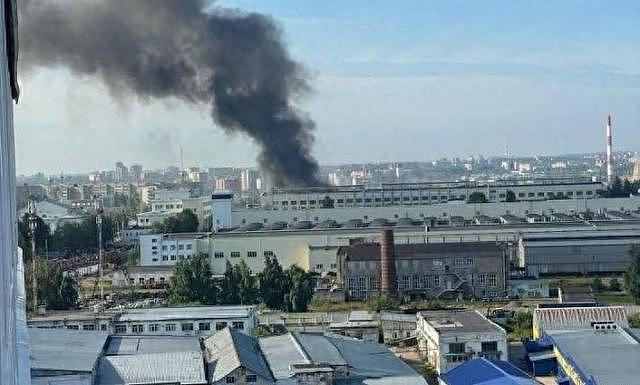 乌新司令上任就立功，俄军工命根子被打穿，俄方：已有数十人伤亡 - 1
