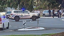澳警民对峙酿枪击案！警员开枪击中两人