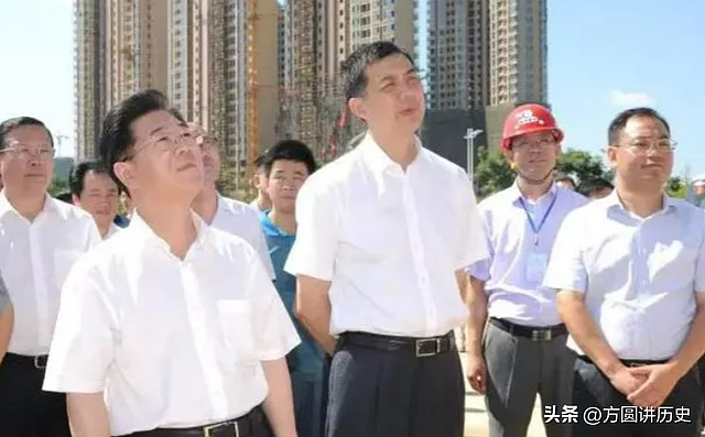 破格提拔情妇当区长,带全家敛财超千万,李亿龙到底有多贪? - 11