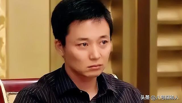 因太帅被“封杀”，太穷被老婆离婚，如今56岁重新翻红成叔圈顶流 - 10