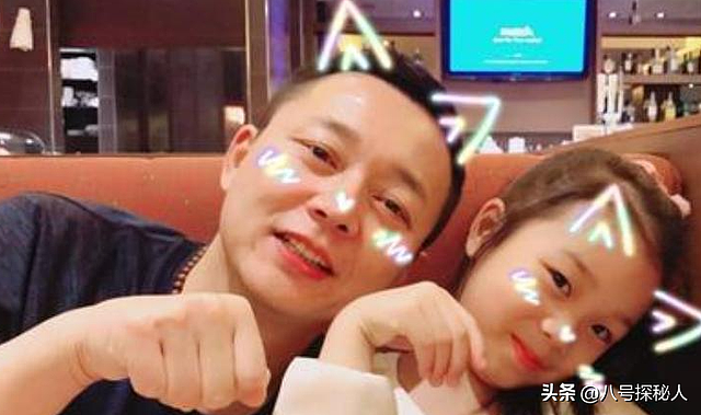 因太帅被“封杀”，太穷被老婆离婚，如今56岁重新翻红成叔圈顶流 - 22