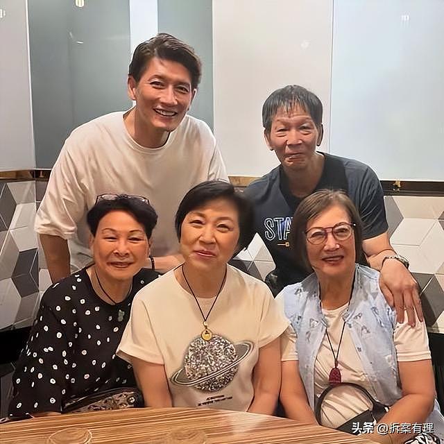 香港知名女星突然离世,儿子首曝去世原因,给所有人提了个醒 - 13
