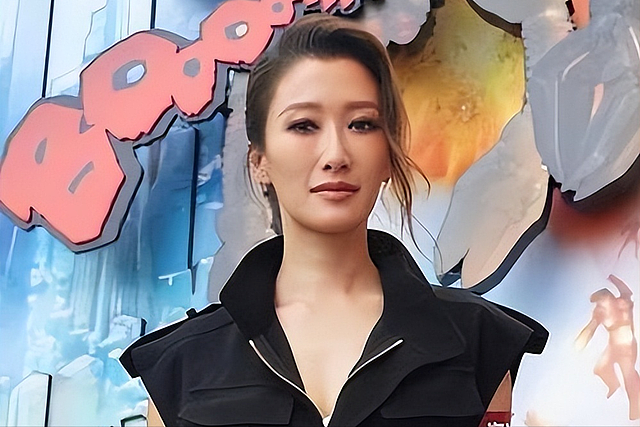 谢婷婷最大靠山曝光了，不是狄波拉也不是谢霆锋，竟是一个圈外人 - 26