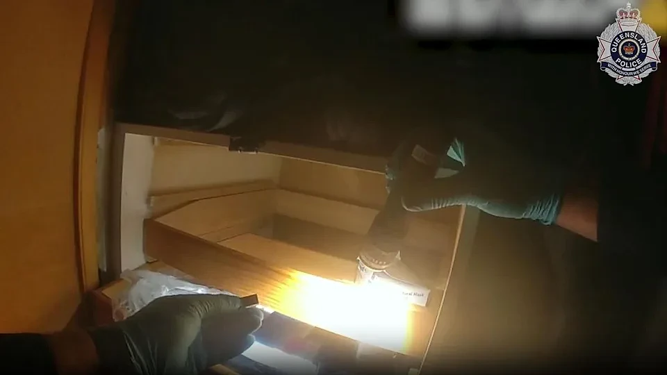 昆州华人区男子涉厕所偷拍！被控150项罪名，受害者多达24人（组图） - 3