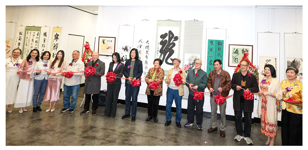 翰墨飘香 群贤毕至 第五届徐沄师生书画展揭幕 - 2